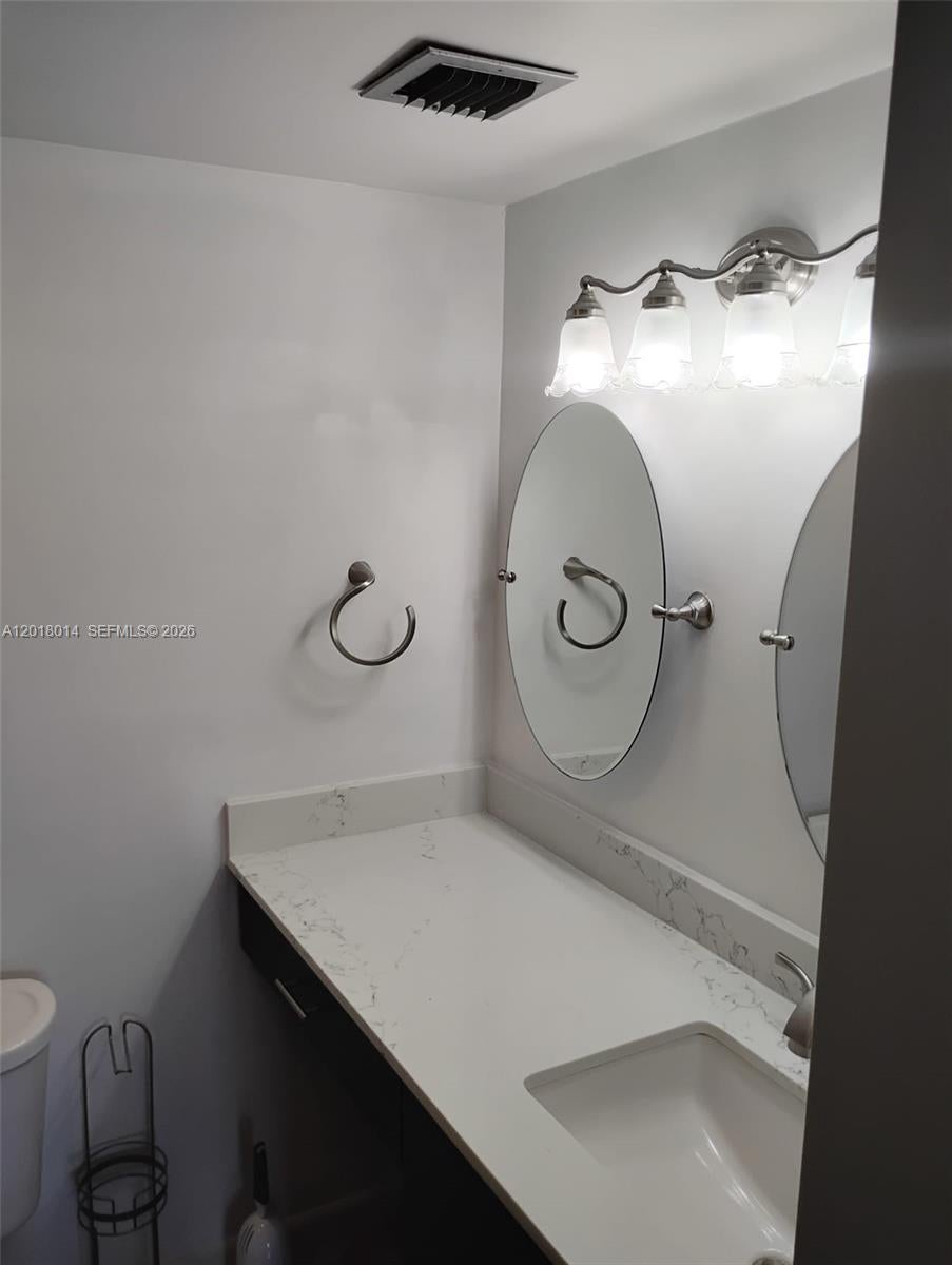 Photo of 250 Jacaranda Dr #608, Plantation, FL 33324 (MLS # A12018014)