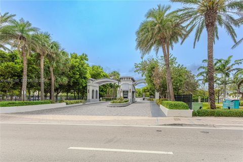 231 Poinciana Dr 401 Sunny Isles Beach FL 33160