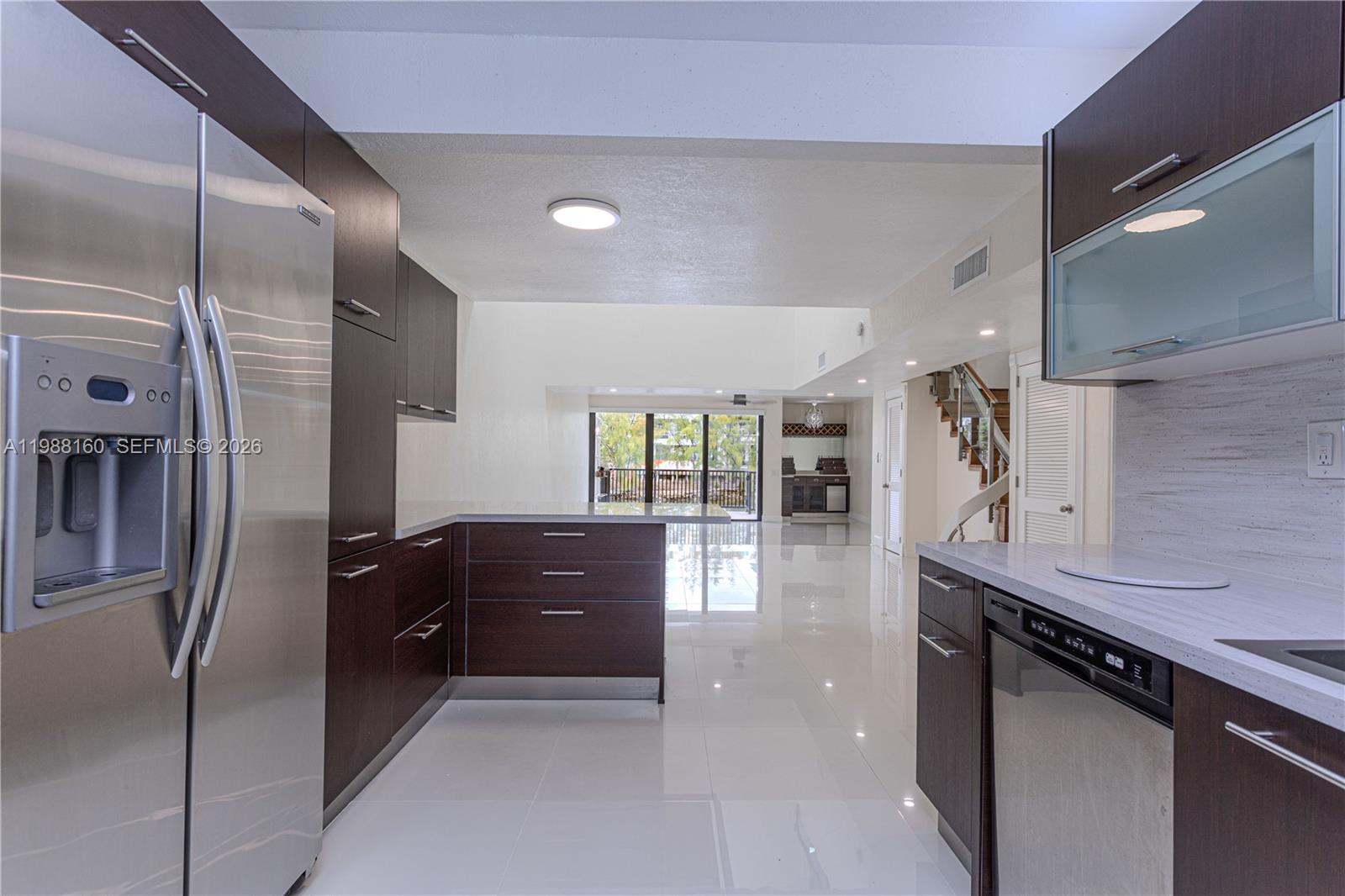 POINCIANA IS YT & RCQ CLU - Residential Lease