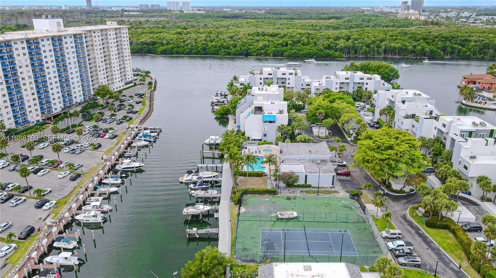 POINCIANA IS YT & RCQ CLU - Residential Lease