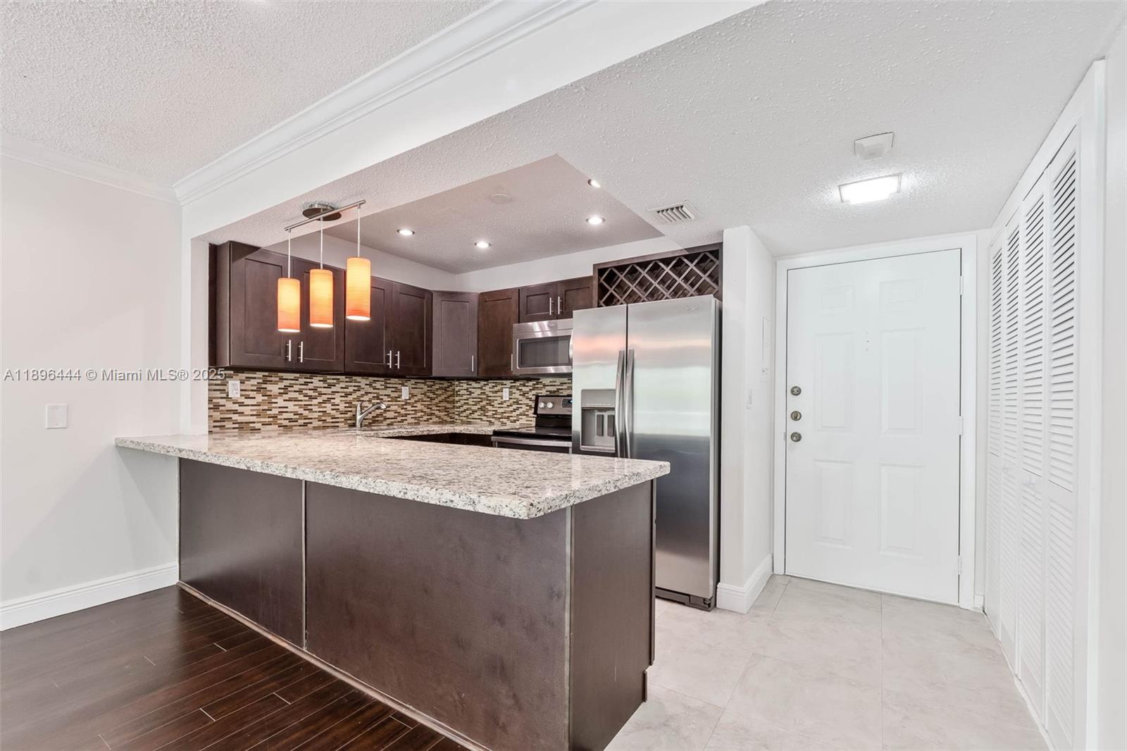WISPERWOOD VILLAGE CONDO - Residential Lease
