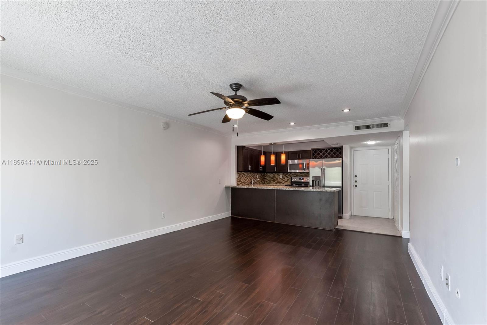 WISPERWOOD VILLAGE CONDO - Residential Lease