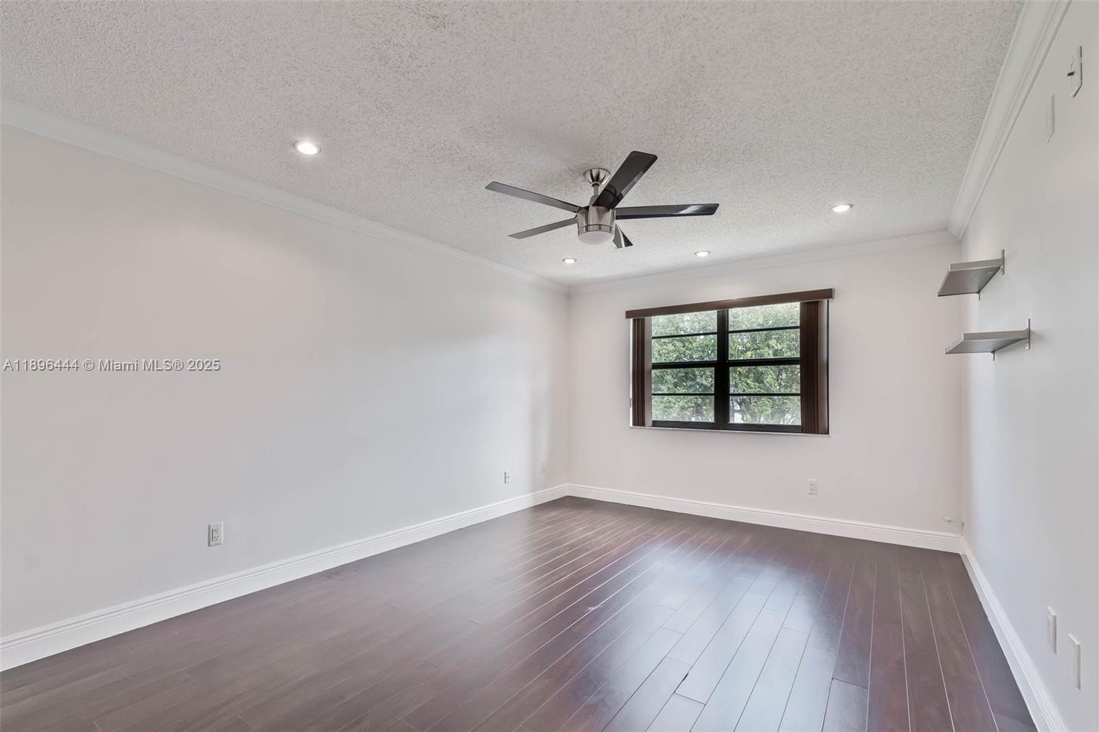 WISPERWOOD VILLAGE CONDO - Residential Lease