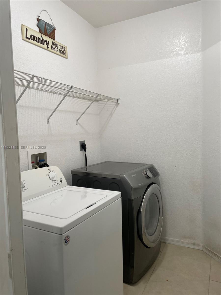 CANTAMAR - Residential Lease