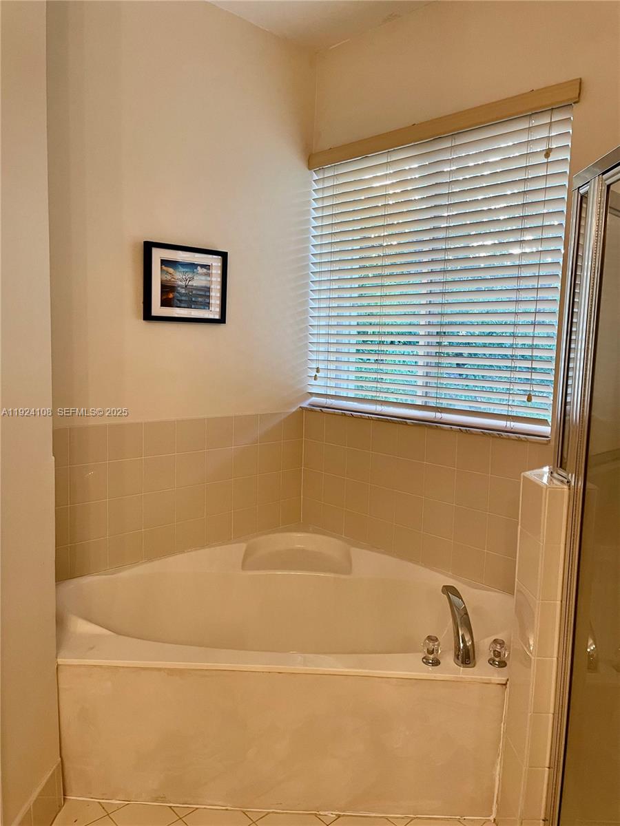 CANTAMAR - Residential Lease