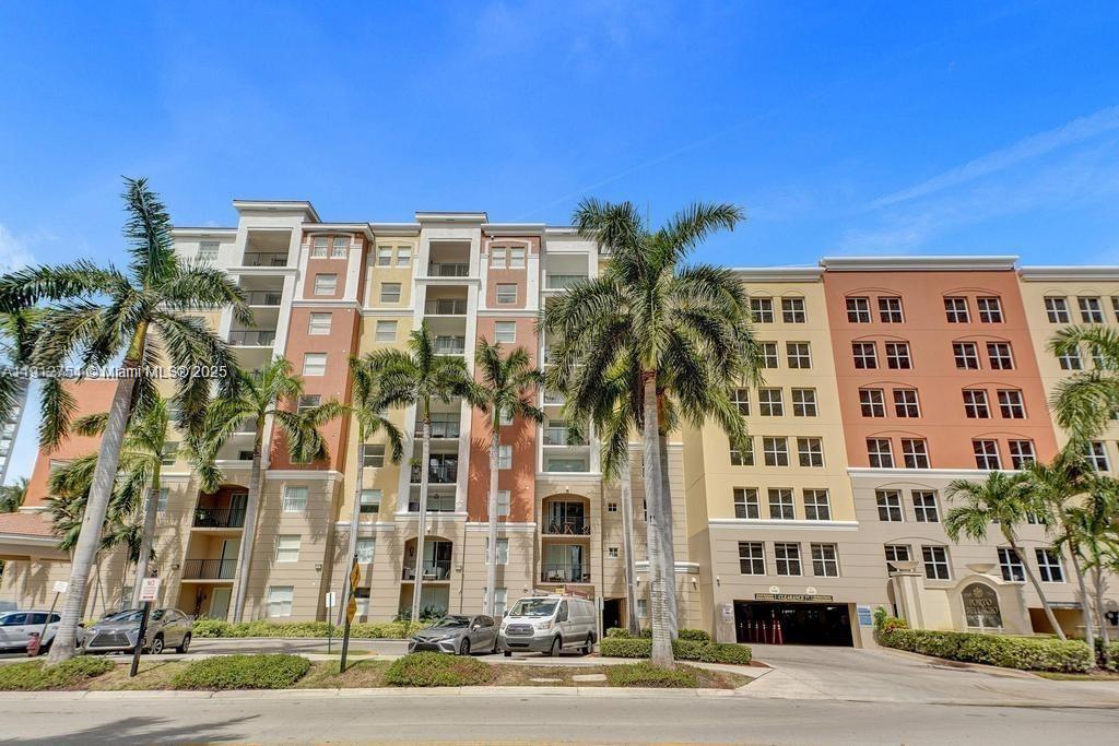 Porto Bellagio - Residential Lease