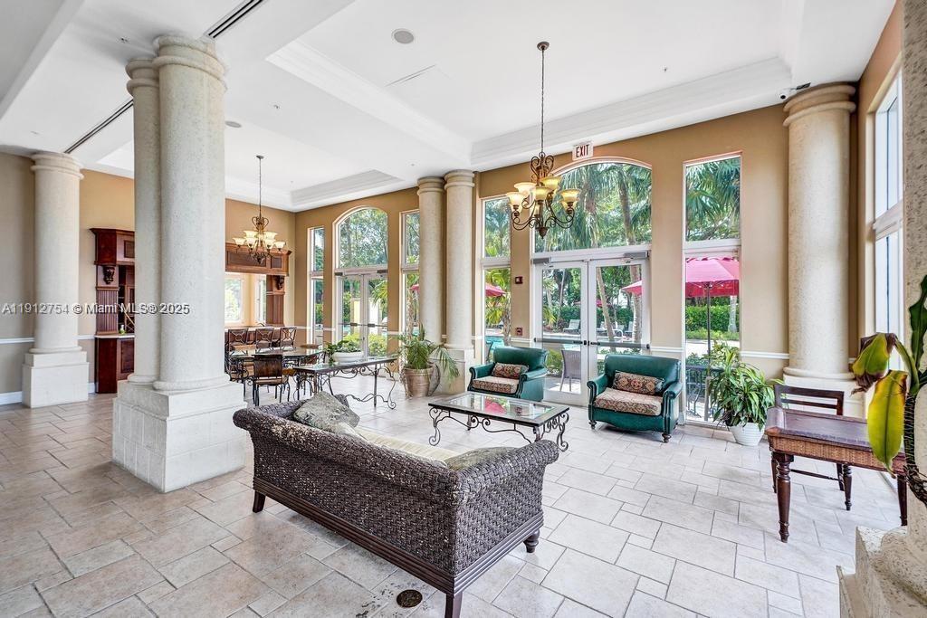 Porto Bellagio - Residential Lease