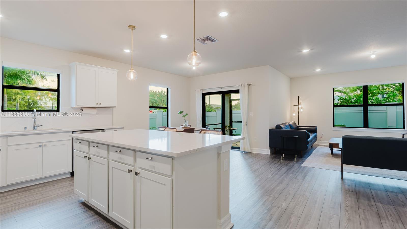 SOMERSET PLAZA - Residential Lease