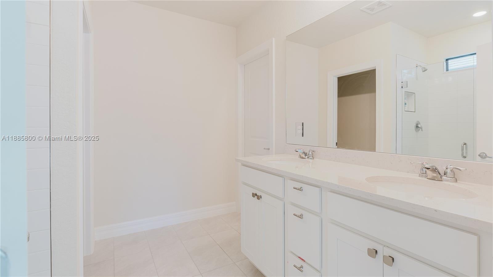 SOMERSET PLAZA - Residential Lease