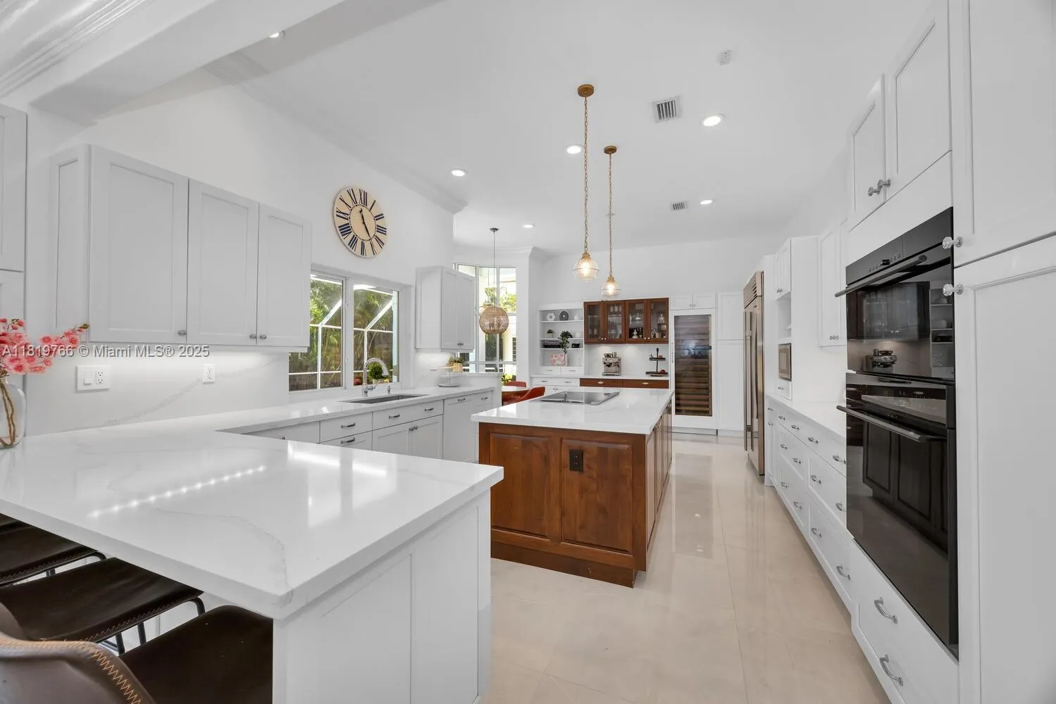 Palmetto Bay, Florida 33157, United States, 5 Bedrooms Bedrooms, ,5 BathroomsBathrooms,Residential,Active,148415