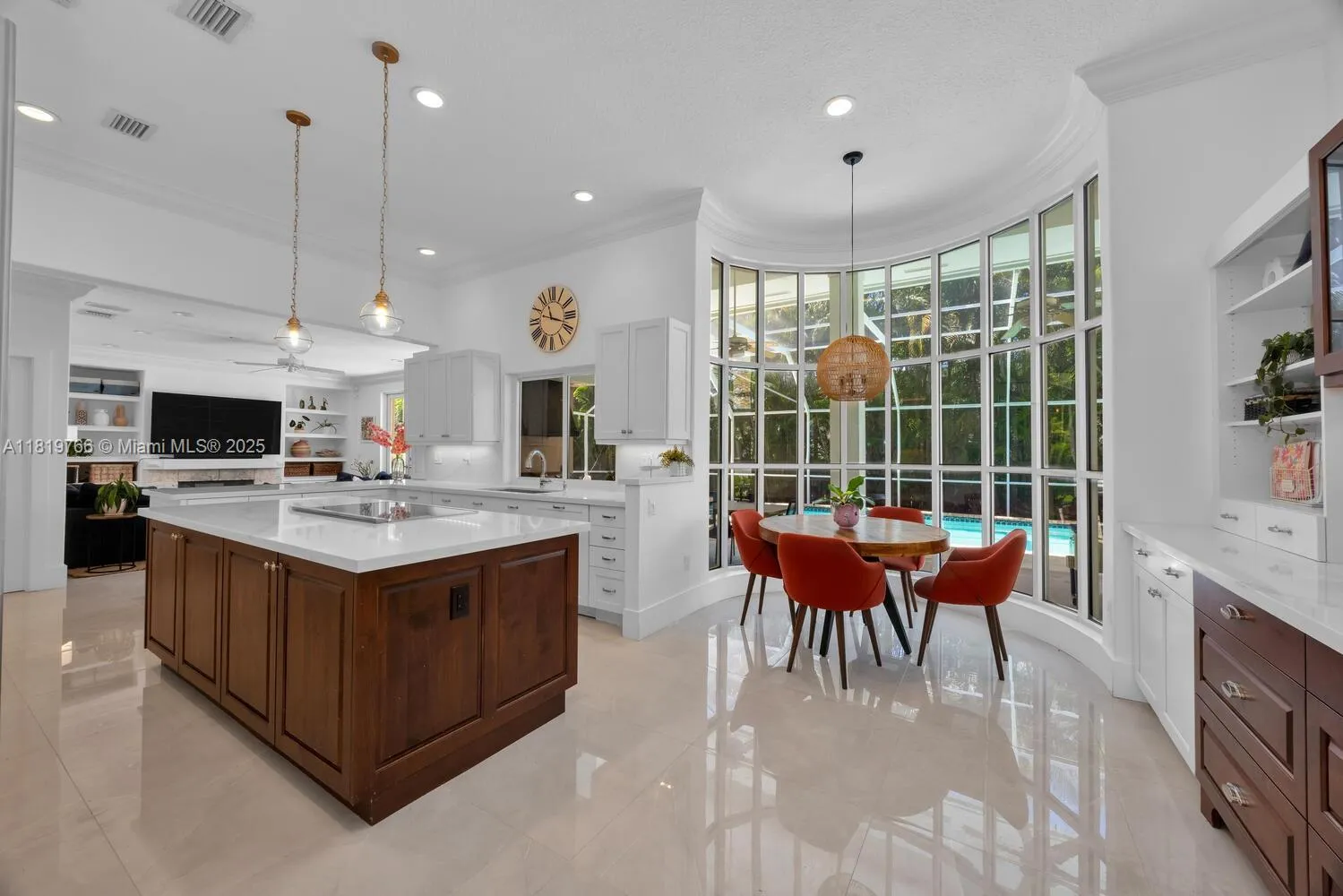 Palmetto Bay, Florida 33157, United States, 5 Bedrooms Bedrooms, ,5 BathroomsBathrooms,Residential,Active,148415