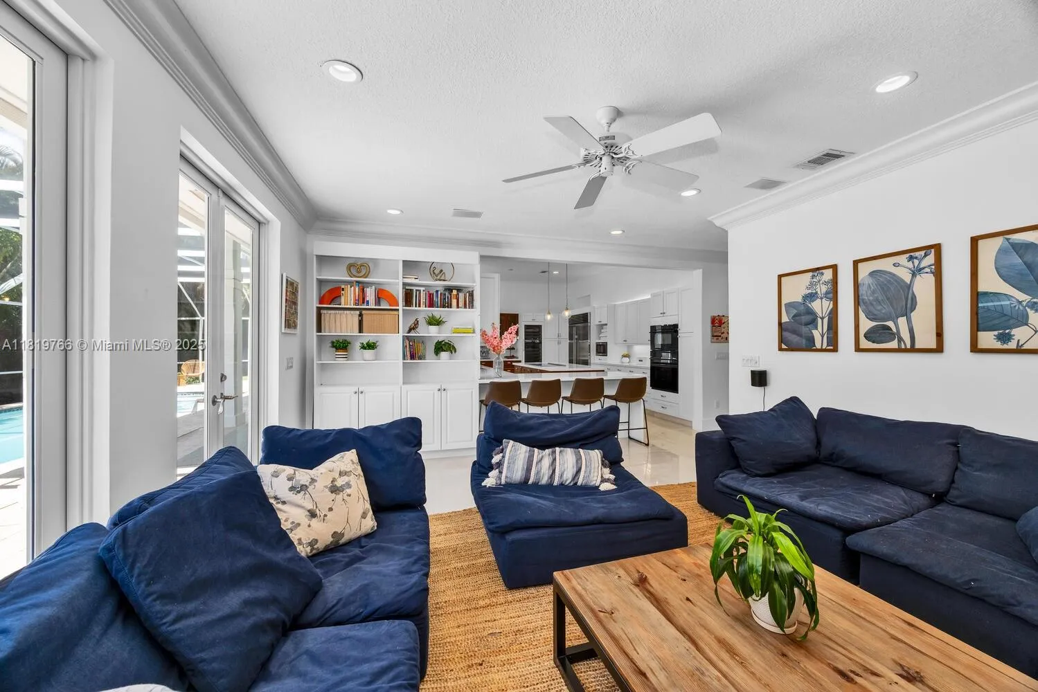 Palmetto Bay, Florida 33157, United States, 5 Bedrooms Bedrooms, ,5 BathroomsBathrooms,Residential,Active,148415