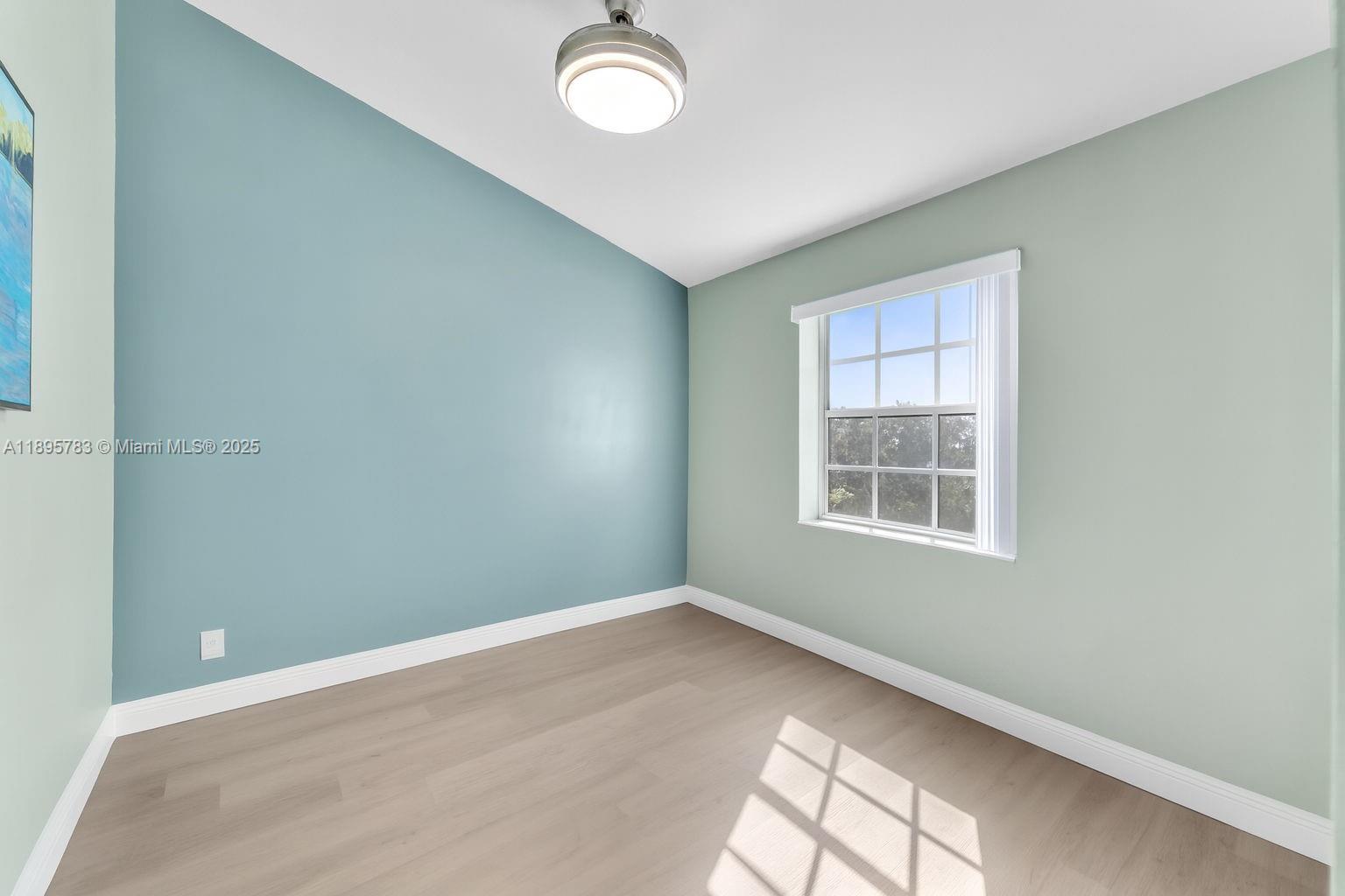 GREENS AT BOCA GOLF AND T - Residential