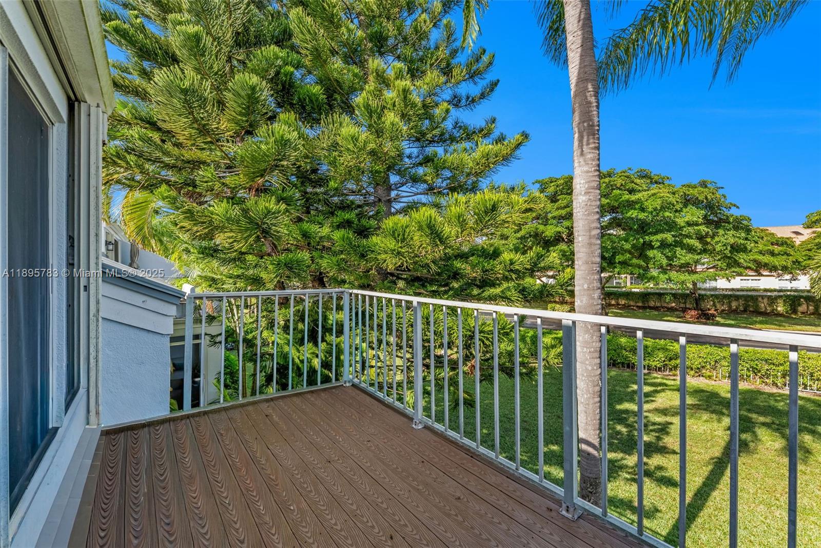 GREENS AT BOCA GOLF AND T - Residential