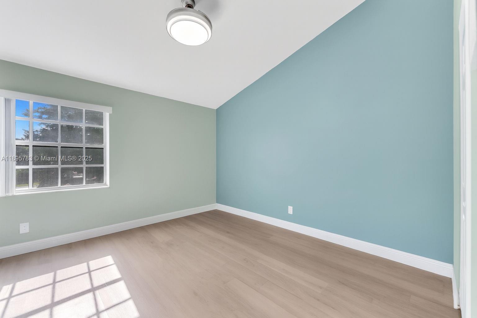 GREENS AT BOCA GOLF AND T - Residential