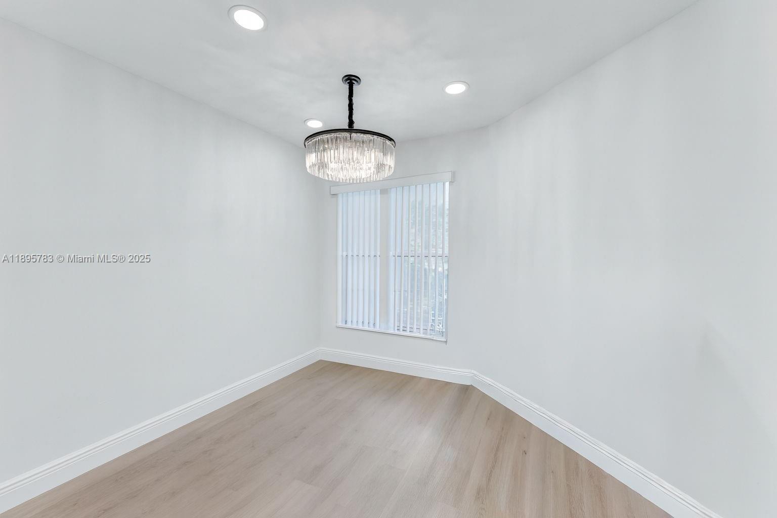 GREENS AT BOCA GOLF AND T - Residential