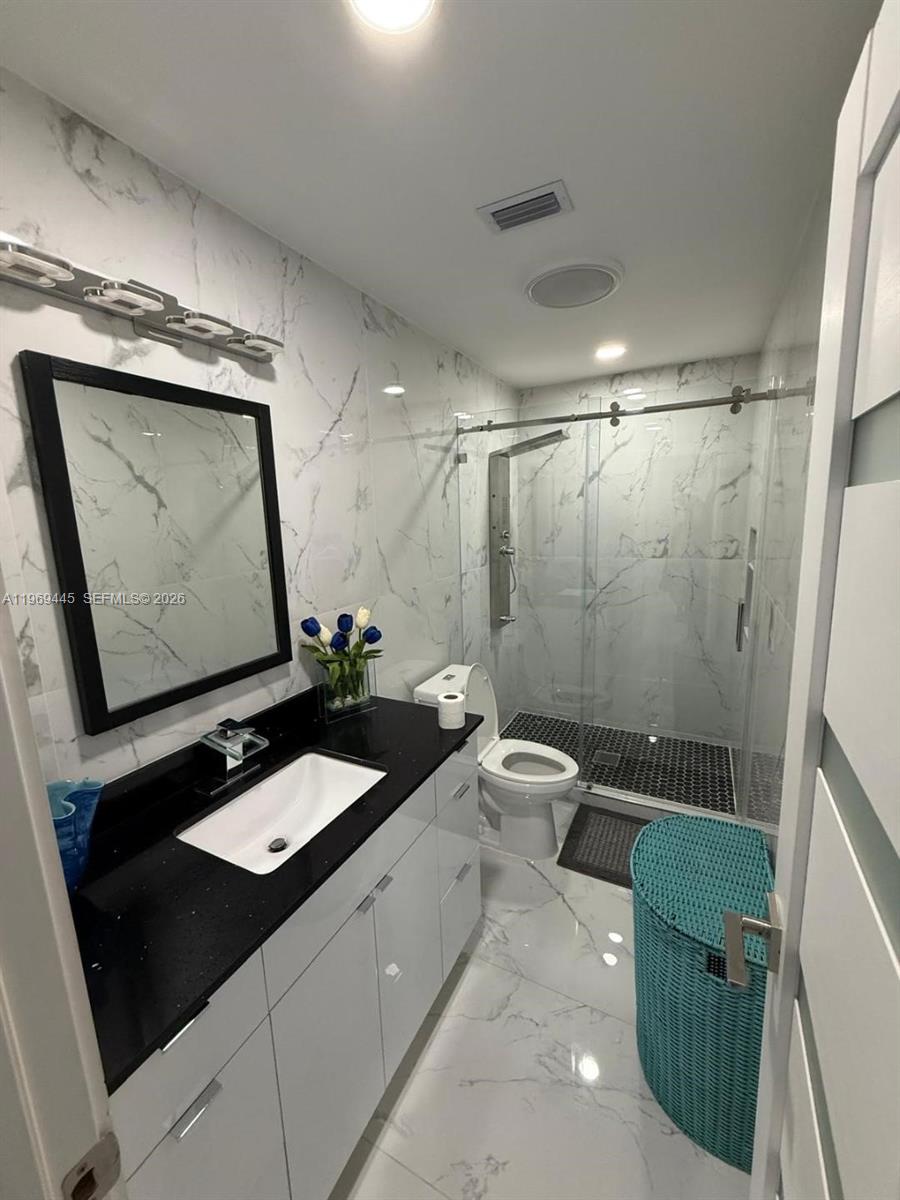 ROSE ESTATES - Residential