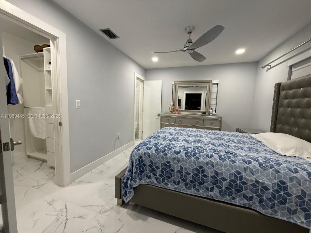 ROSE ESTATES - Residential