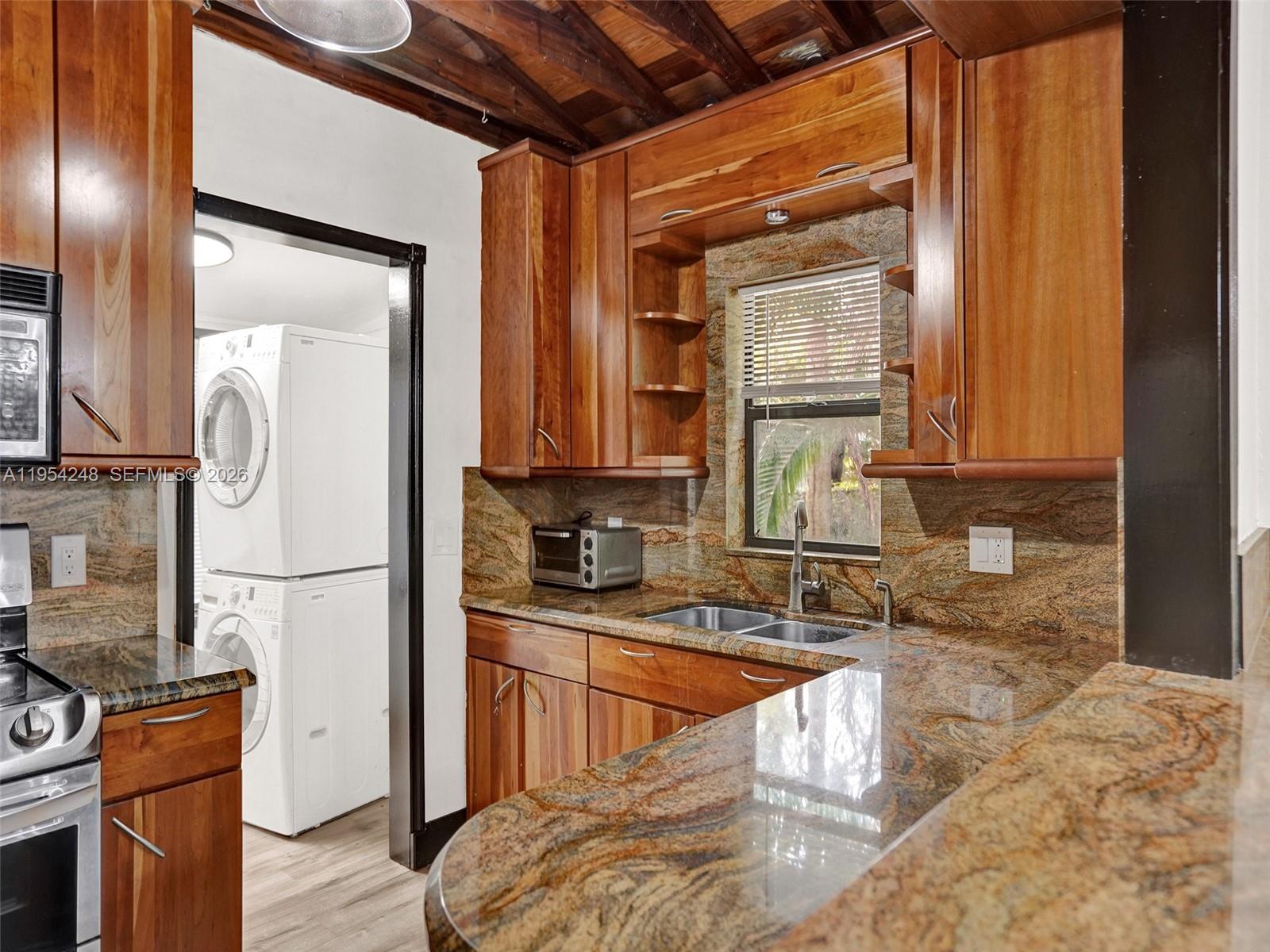 RIVER HIGHLANDS AMEN PLAT - Residential