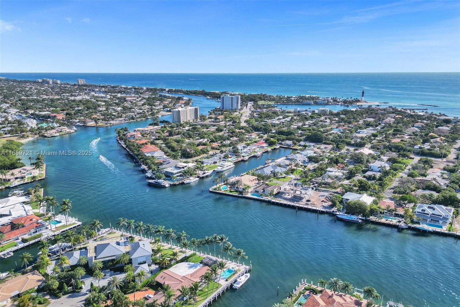 HILLSBORO HARBOR UNIT - Residential