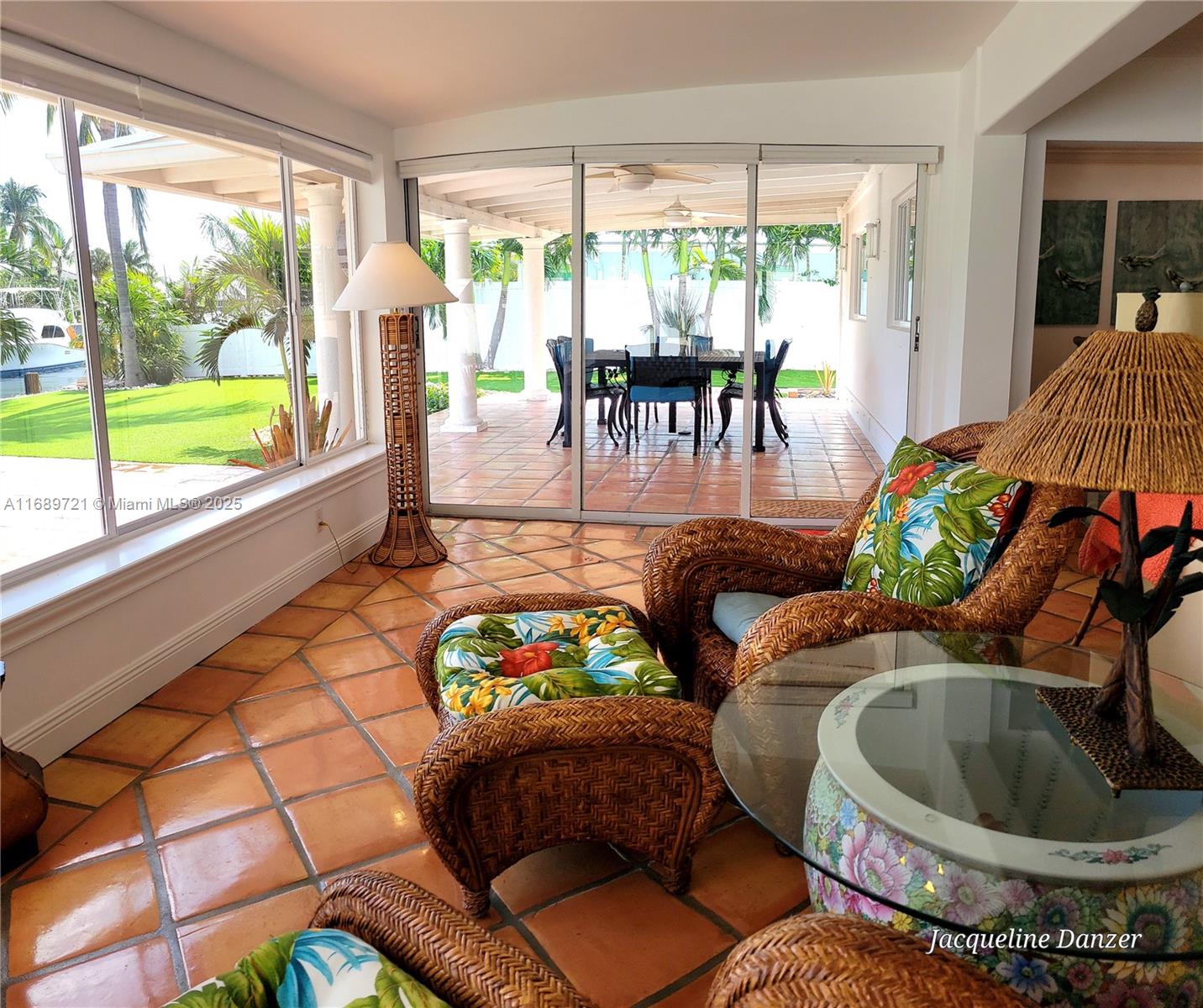 HILLSBORO HARBOR UNIT - Residential