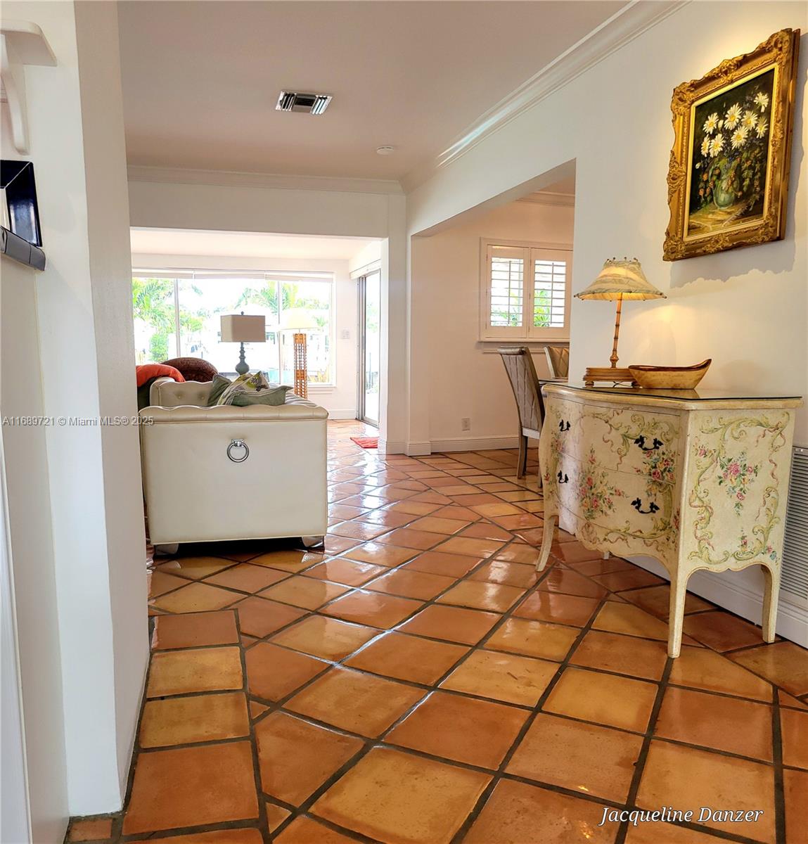 HILLSBORO HARBOR UNIT - Residential