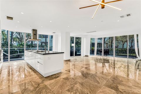 2950 NE 188th St 150 Aventura FL 33180