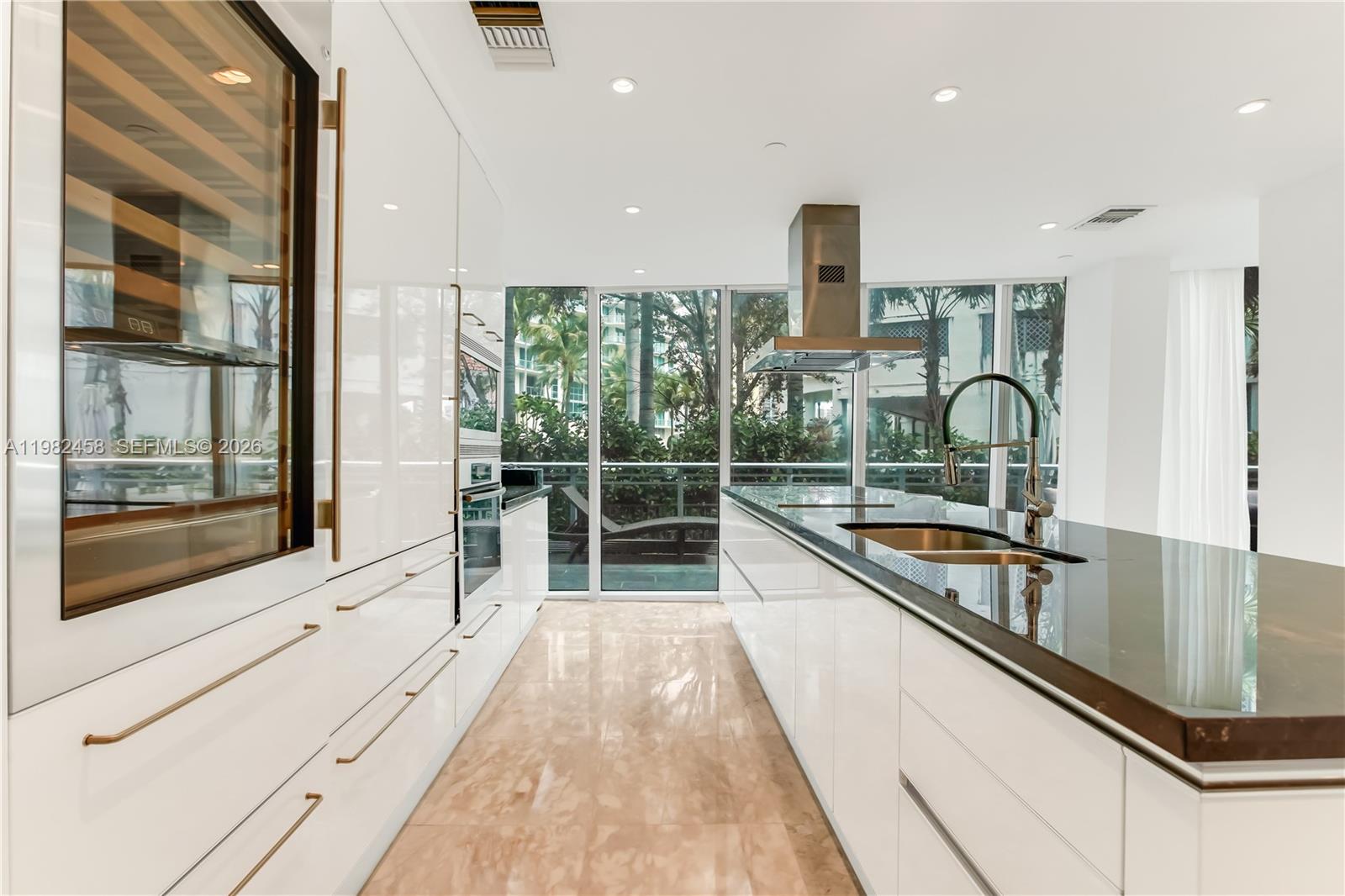 ARTECH RESIDENCES AT AVEN - Residential