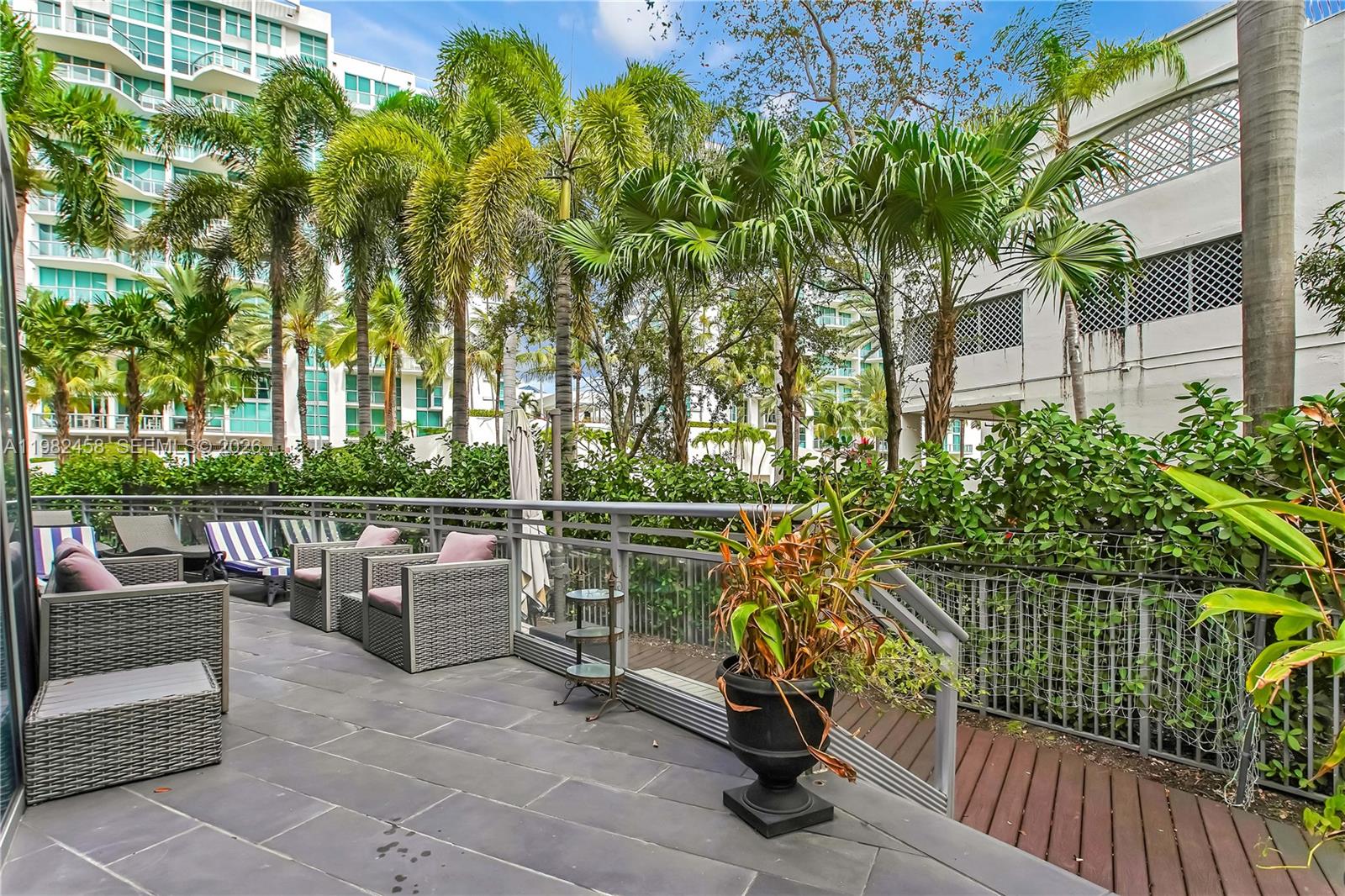 ARTECH RESIDENCES AT AVEN - Residential