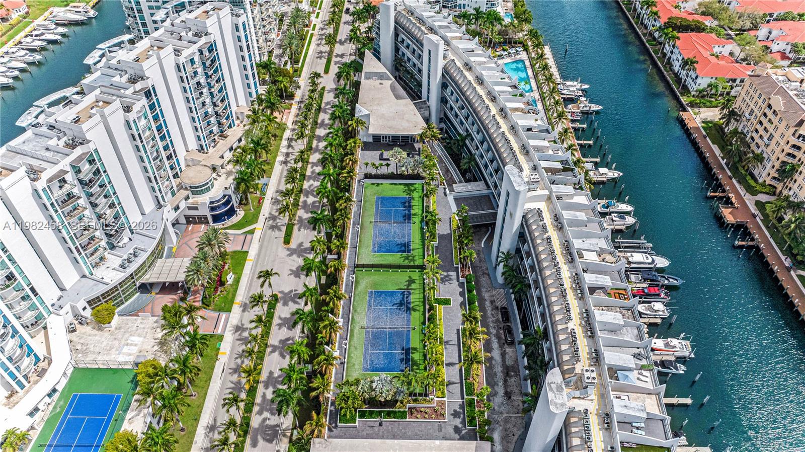 ARTECH RESIDENCES AT AVEN - Residential