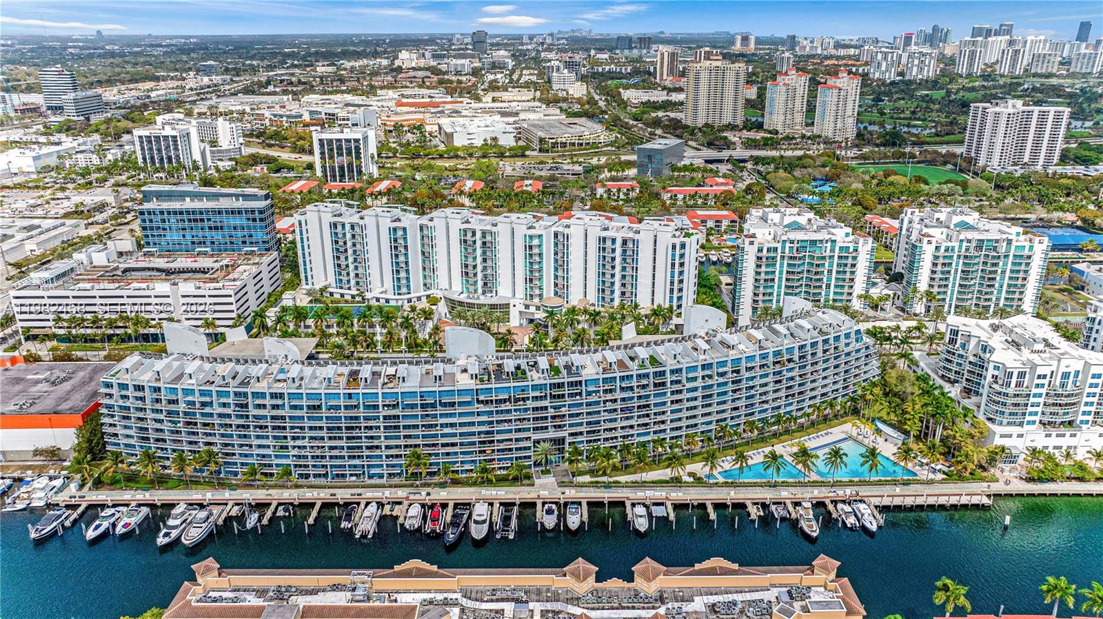 ARTECH RESIDENCES AT AVEN - Residential
