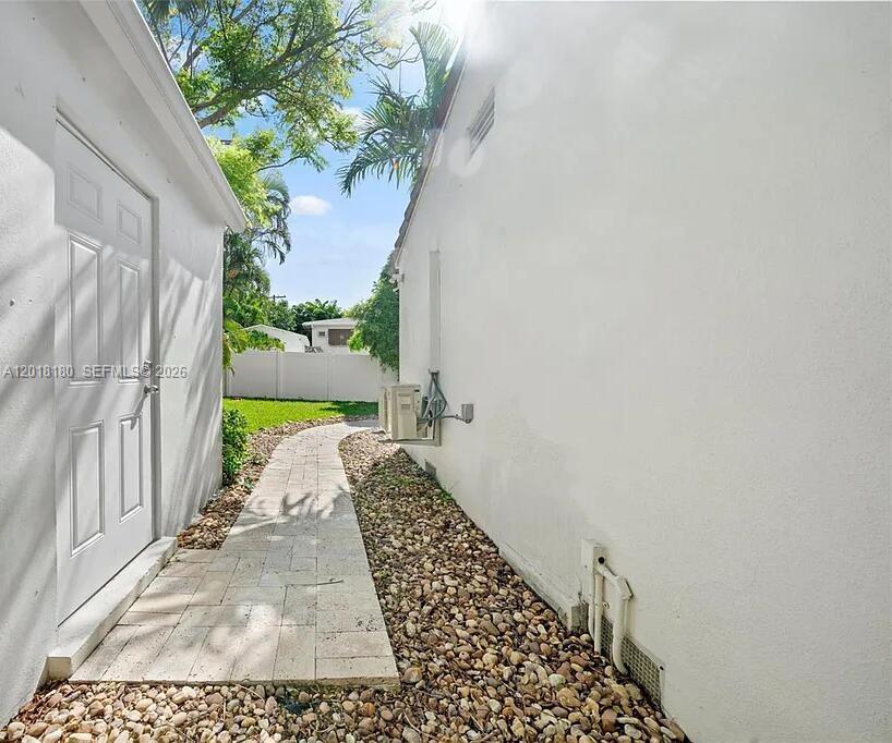 VICTORIA PARK CORR AMEN P - Residential