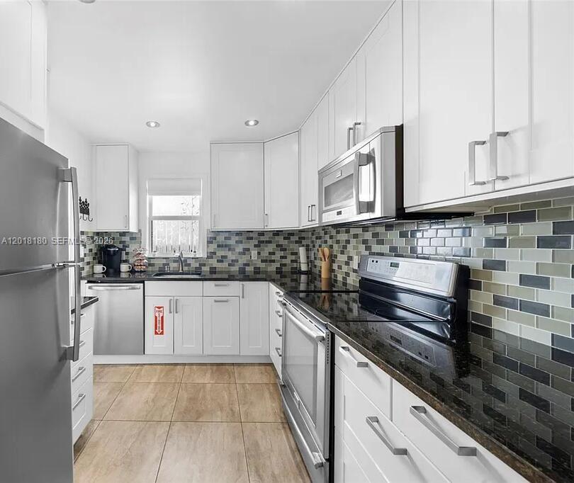 VICTORIA PARK CORR AMEN P - Residential