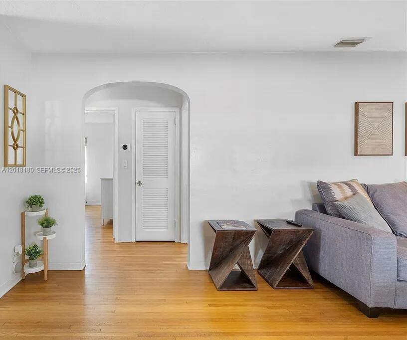 VICTORIA PARK CORR AMEN P - Residential