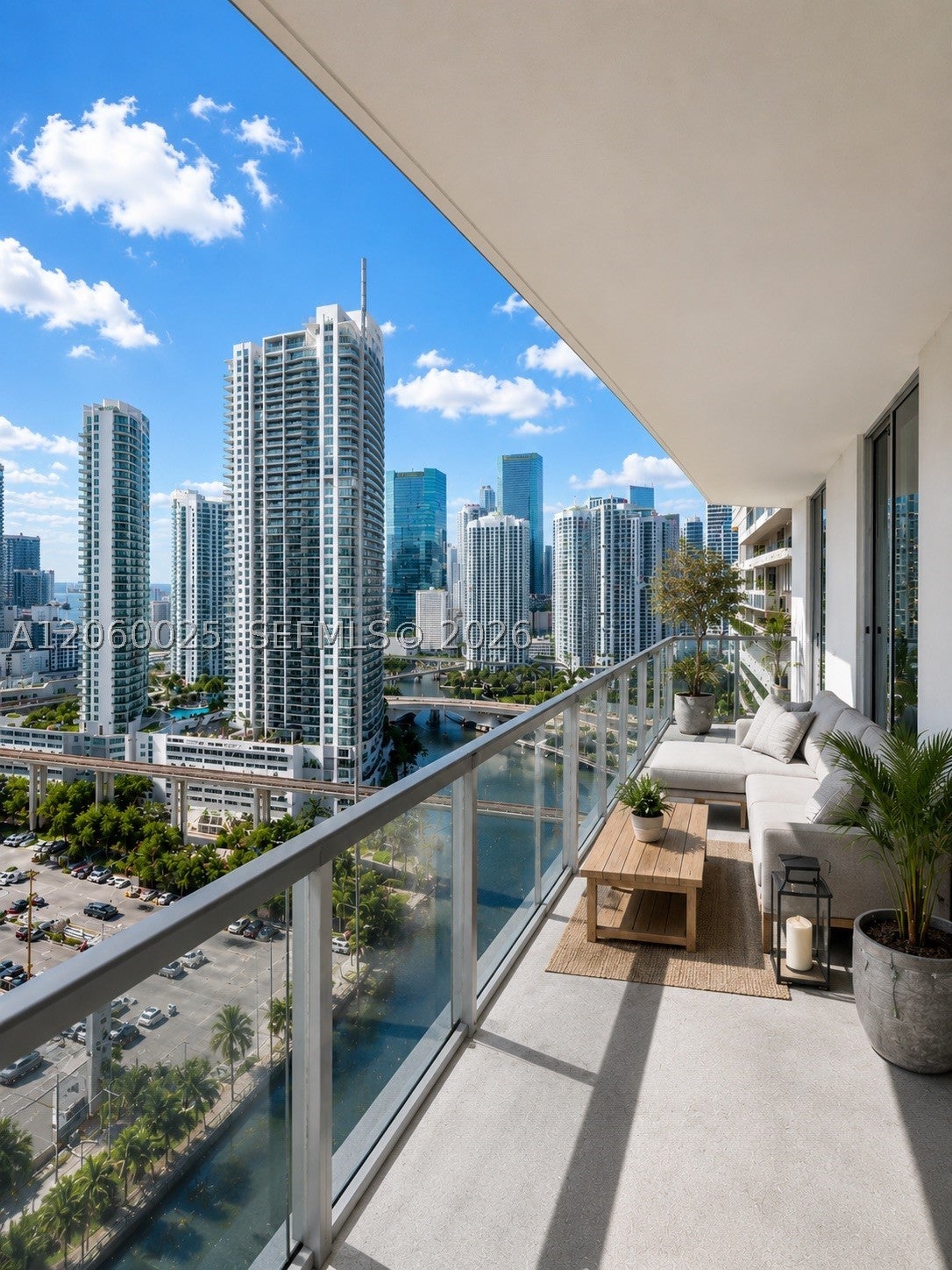 185 SW 7th St 2503