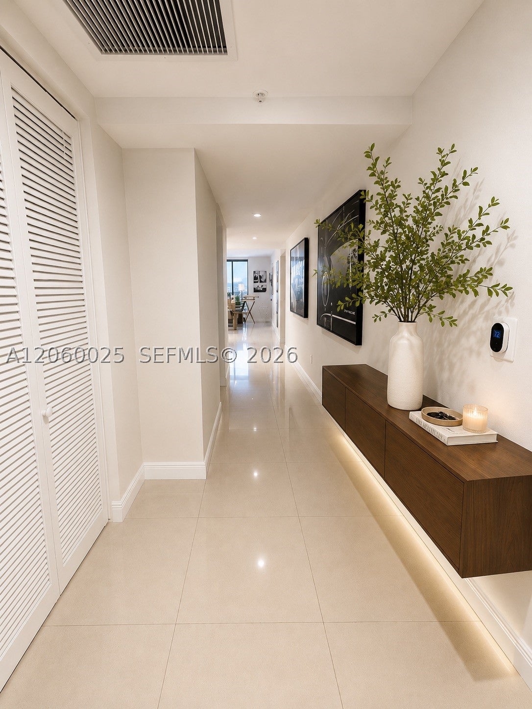 185 SW 7th St 2503