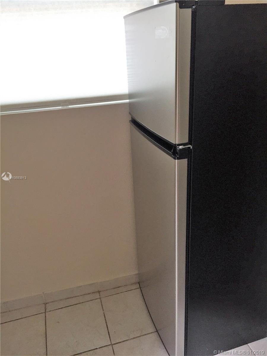 TAMIAMI HEIGHTS - Residential Lease