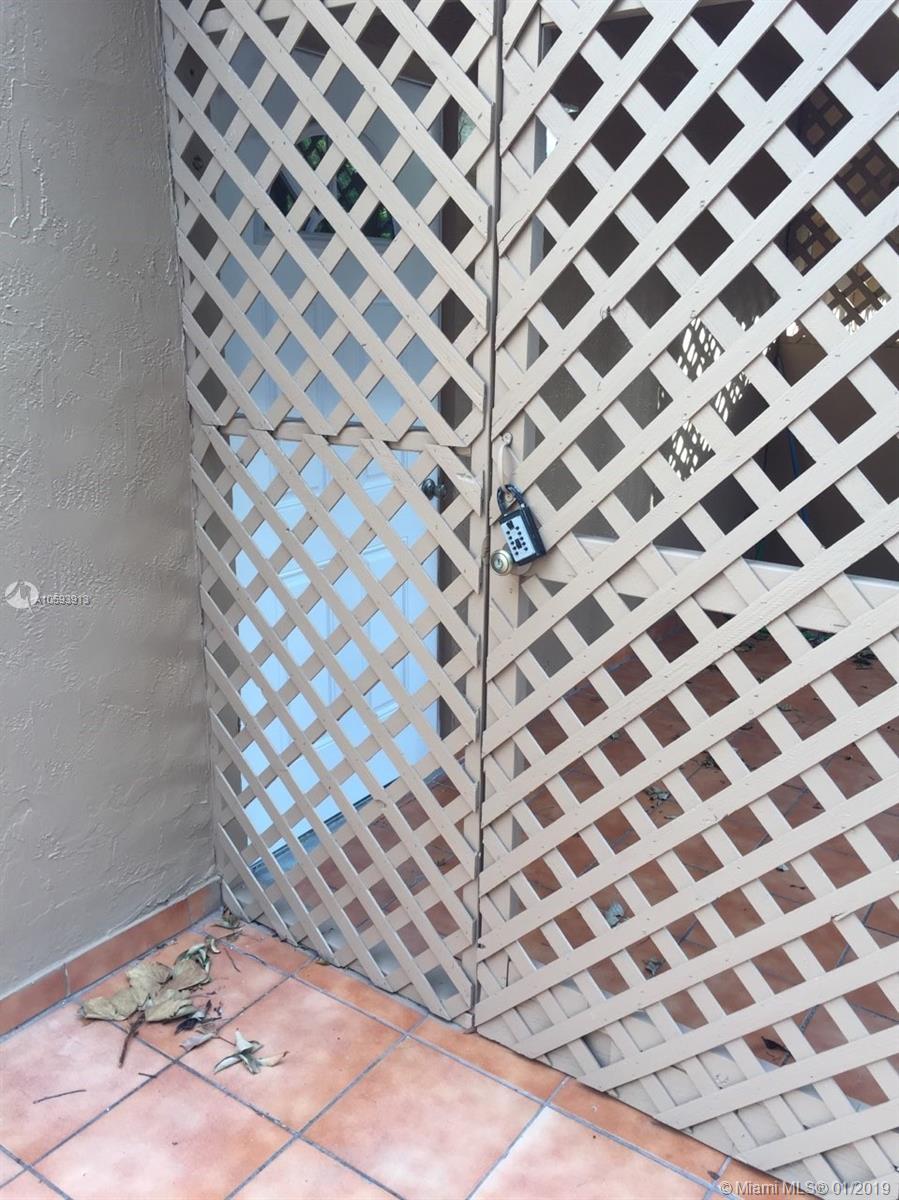 TAMIAMI HEIGHTS - Residential Lease