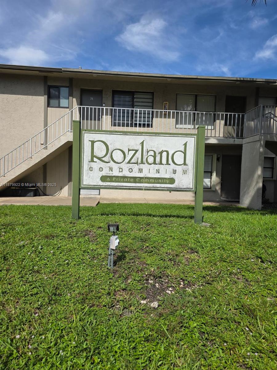 ROZLAND CONDO - Residential