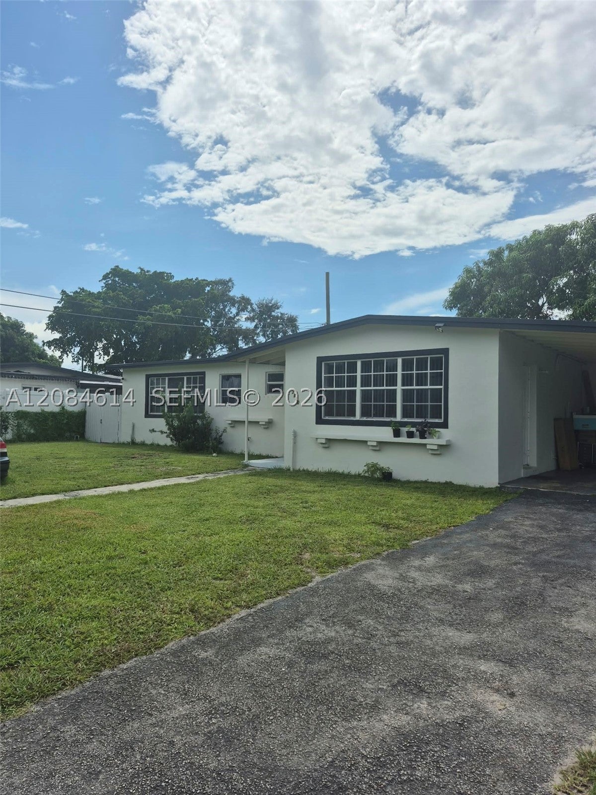 3810 NW 195th St