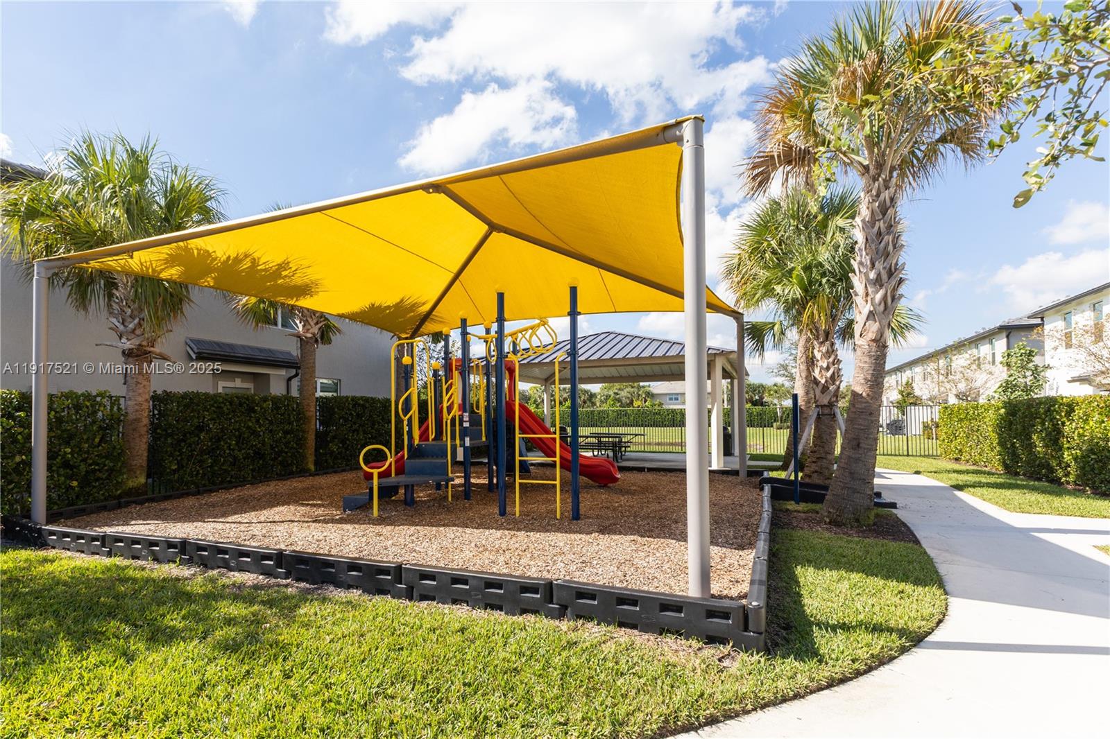 SOMERSET PLAZA - Residential Lease