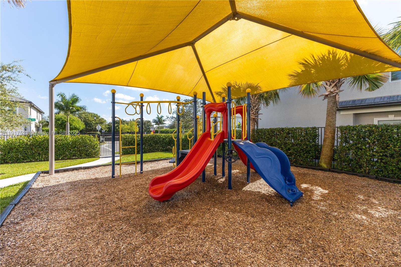 SOMERSET PLAZA - Residential Lease