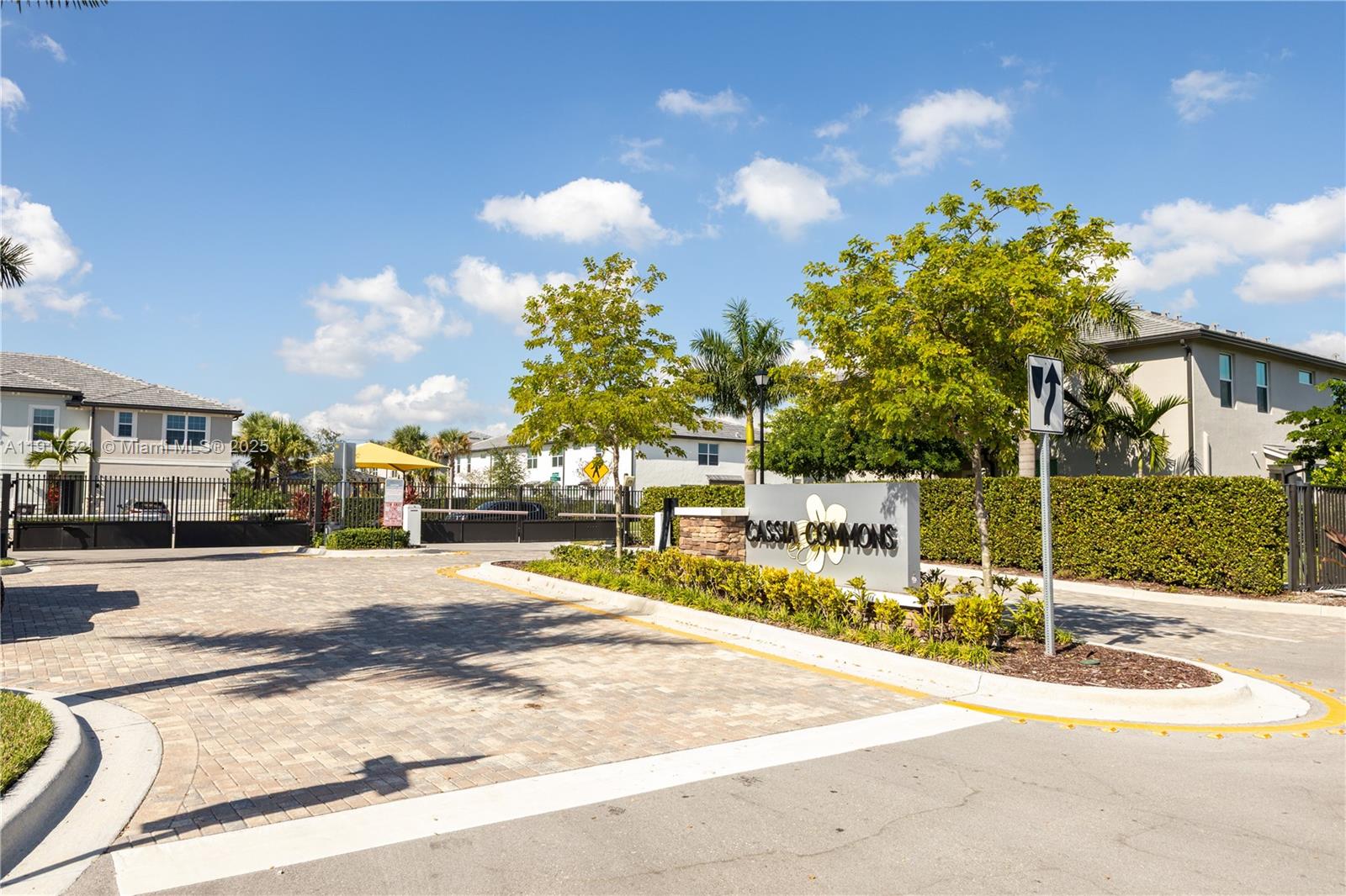 SOMERSET PLAZA - Residential Lease