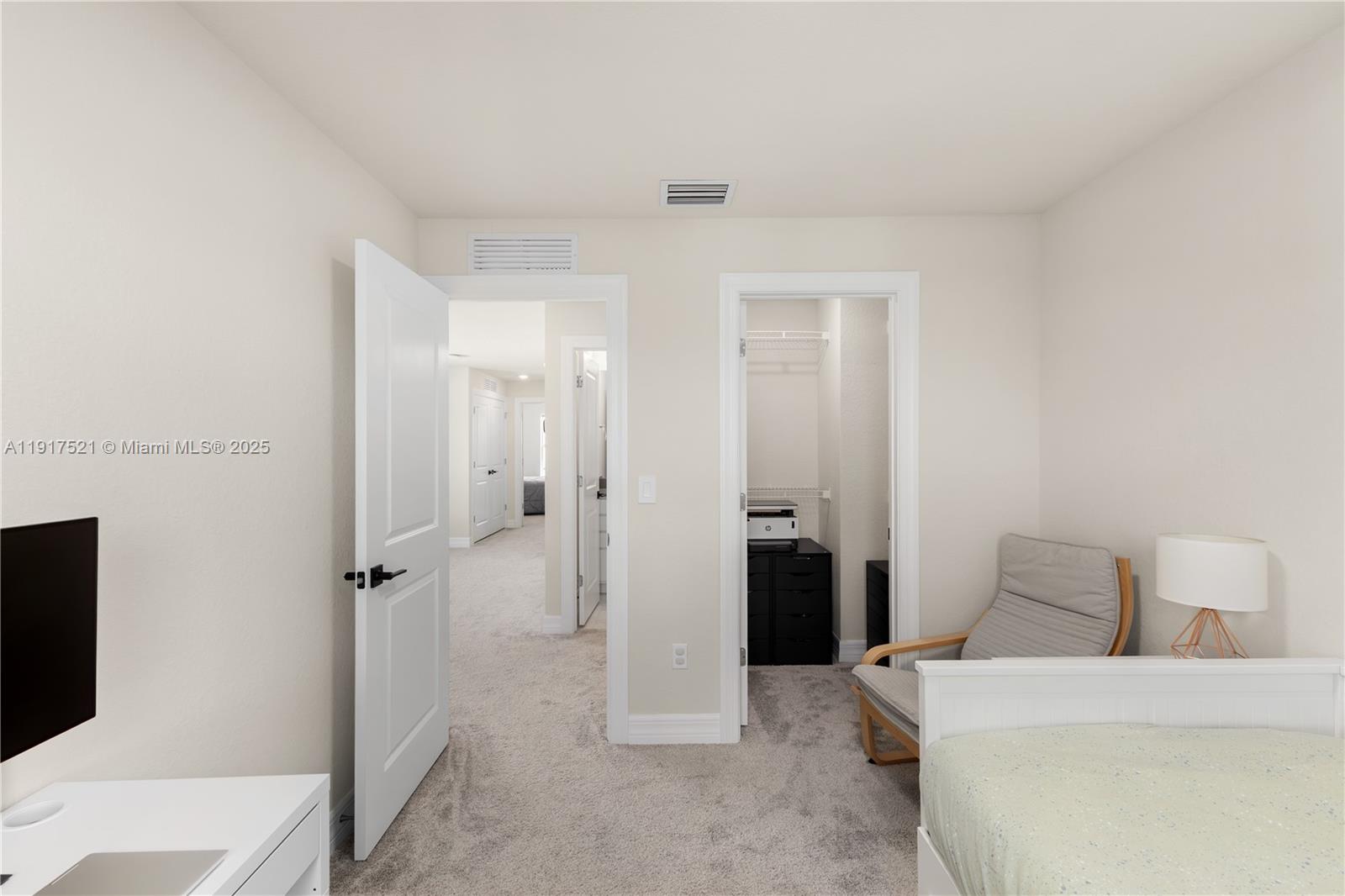 SOMERSET PLAZA - Residential Lease