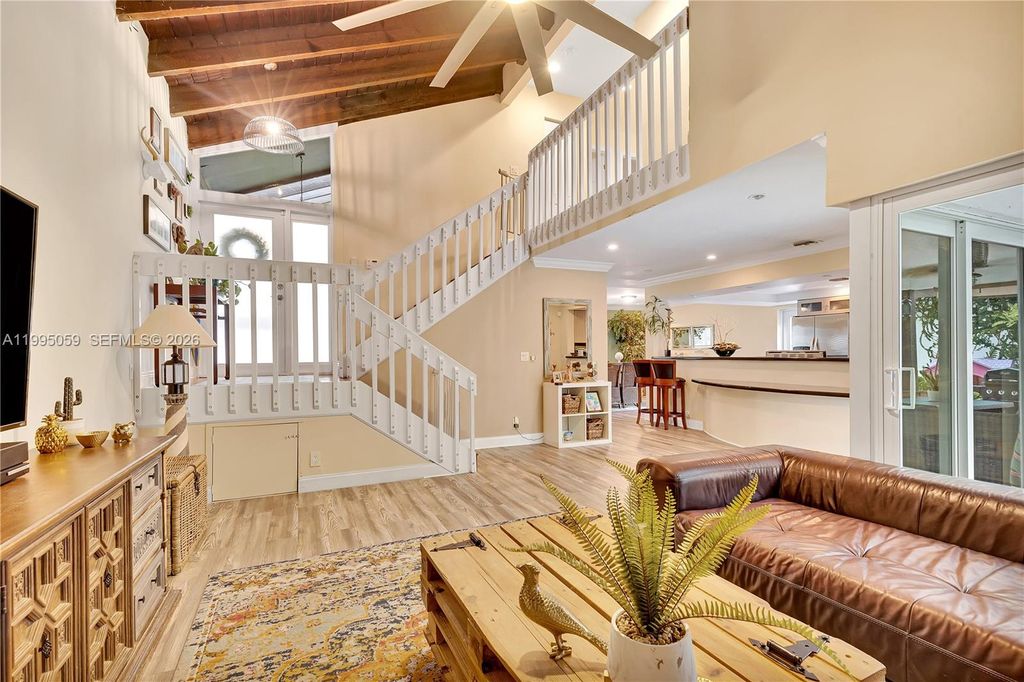 Photo of 1610 W Sandpiper Cir, Pembroke Pines, FL 33026 (MLS # A11995059)