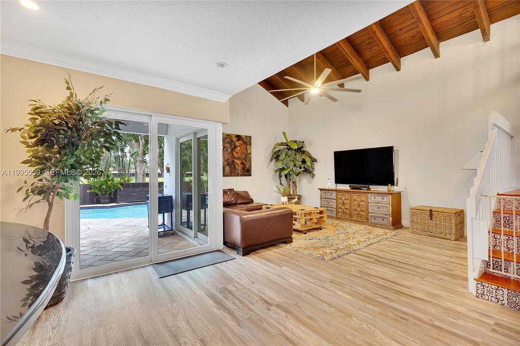 Photo of 1610 W Sandpiper Cir, Pembroke Pines, FL 33026 (MLS # A11995059)