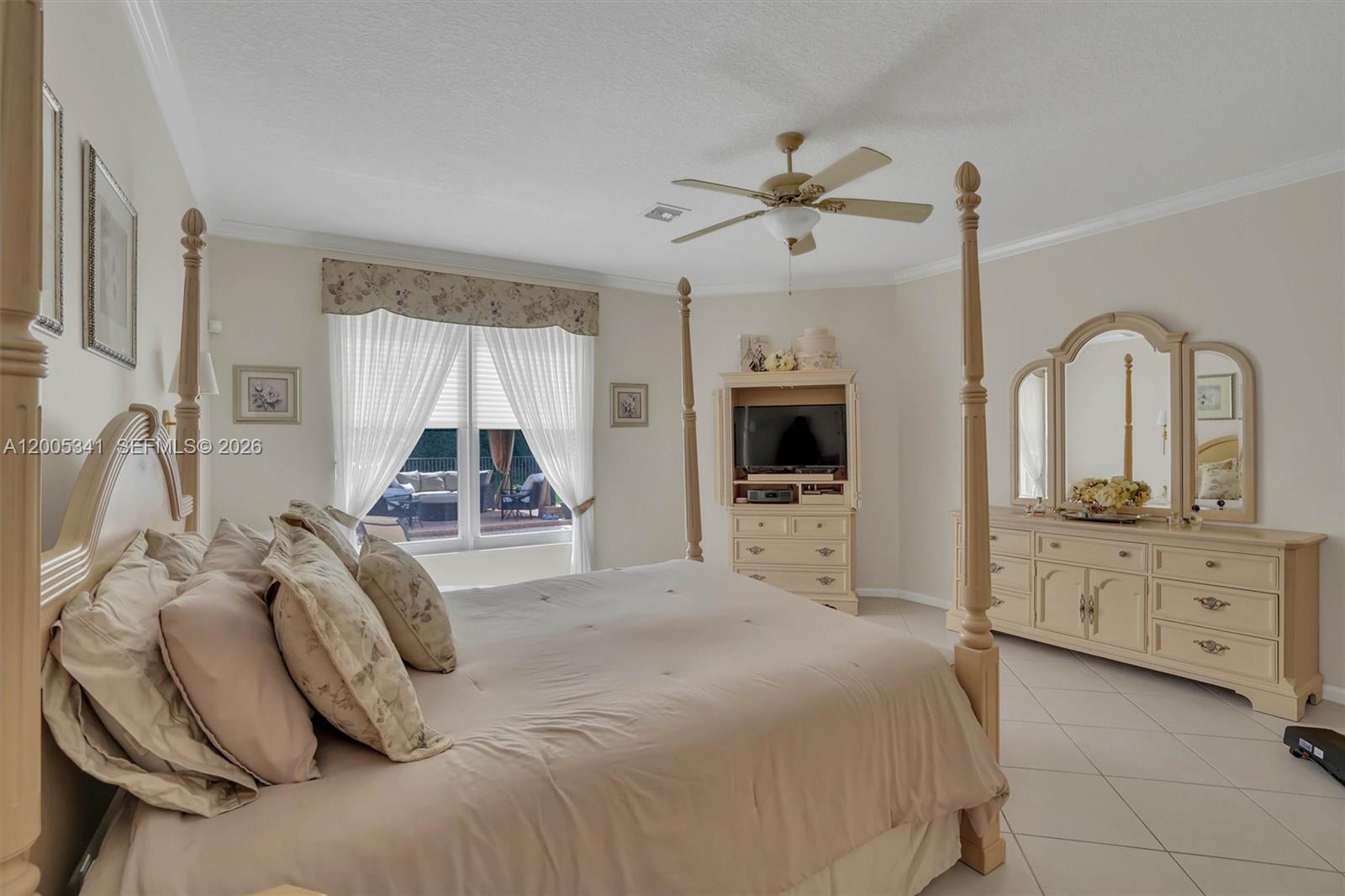 SUNSET LAKES PLAT ONE - Residential