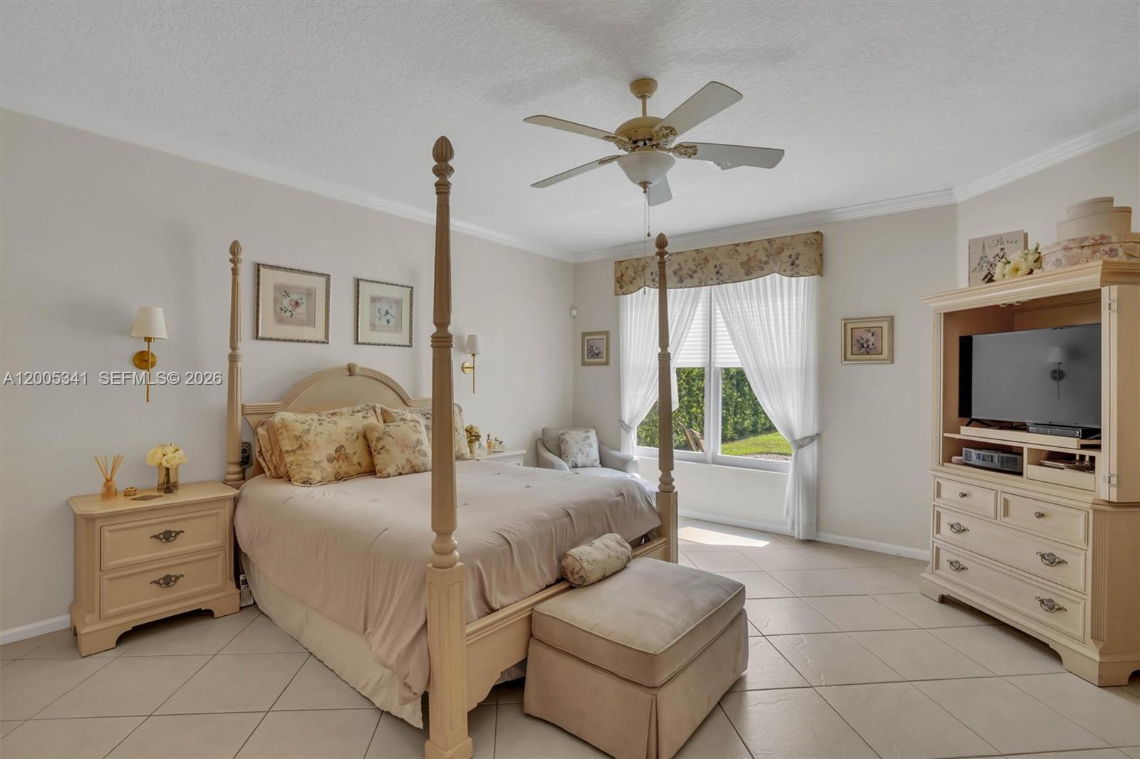 SUNSET LAKES PLAT ONE - Residential