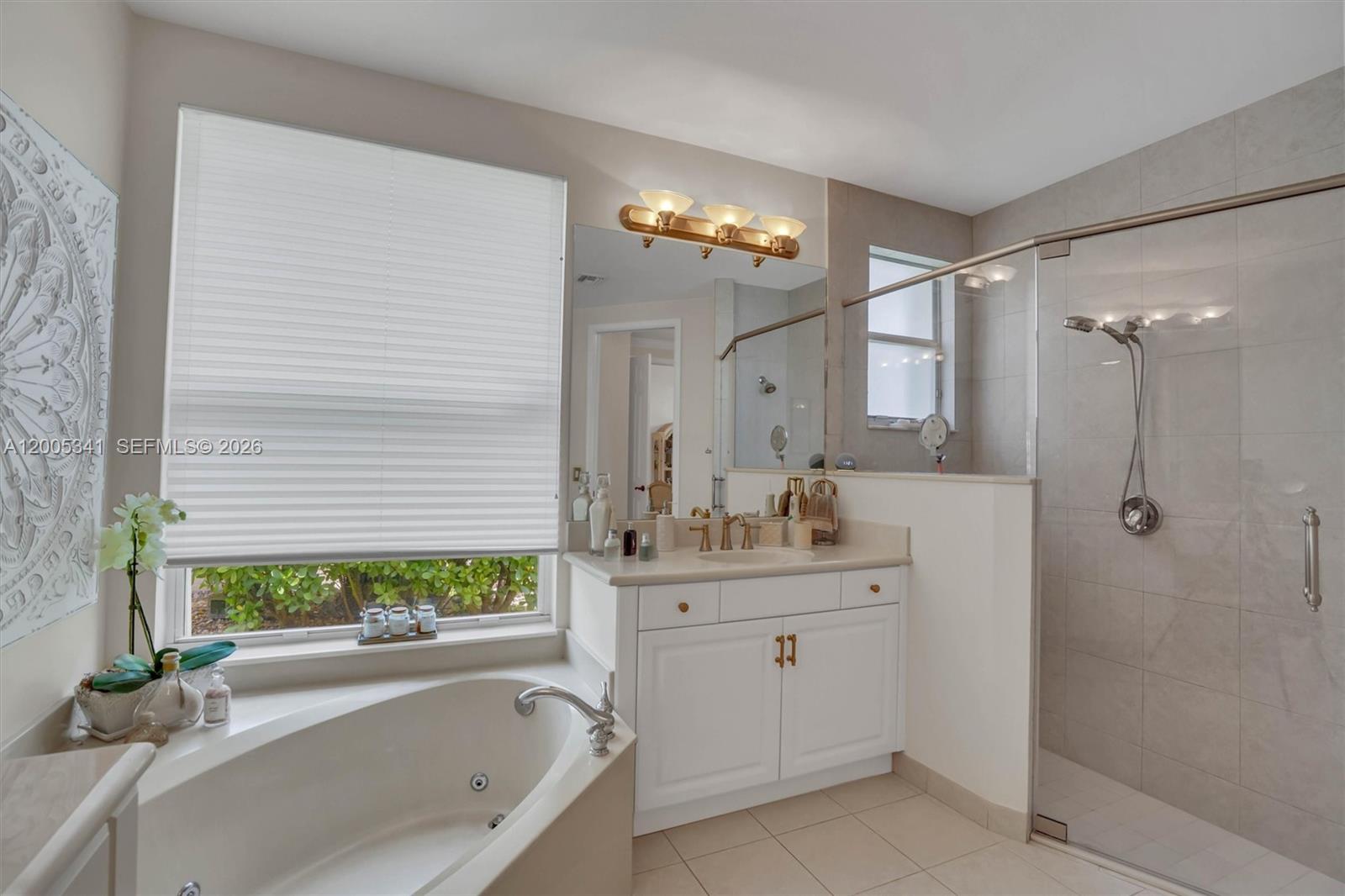 SUNSET LAKES PLAT ONE - Residential