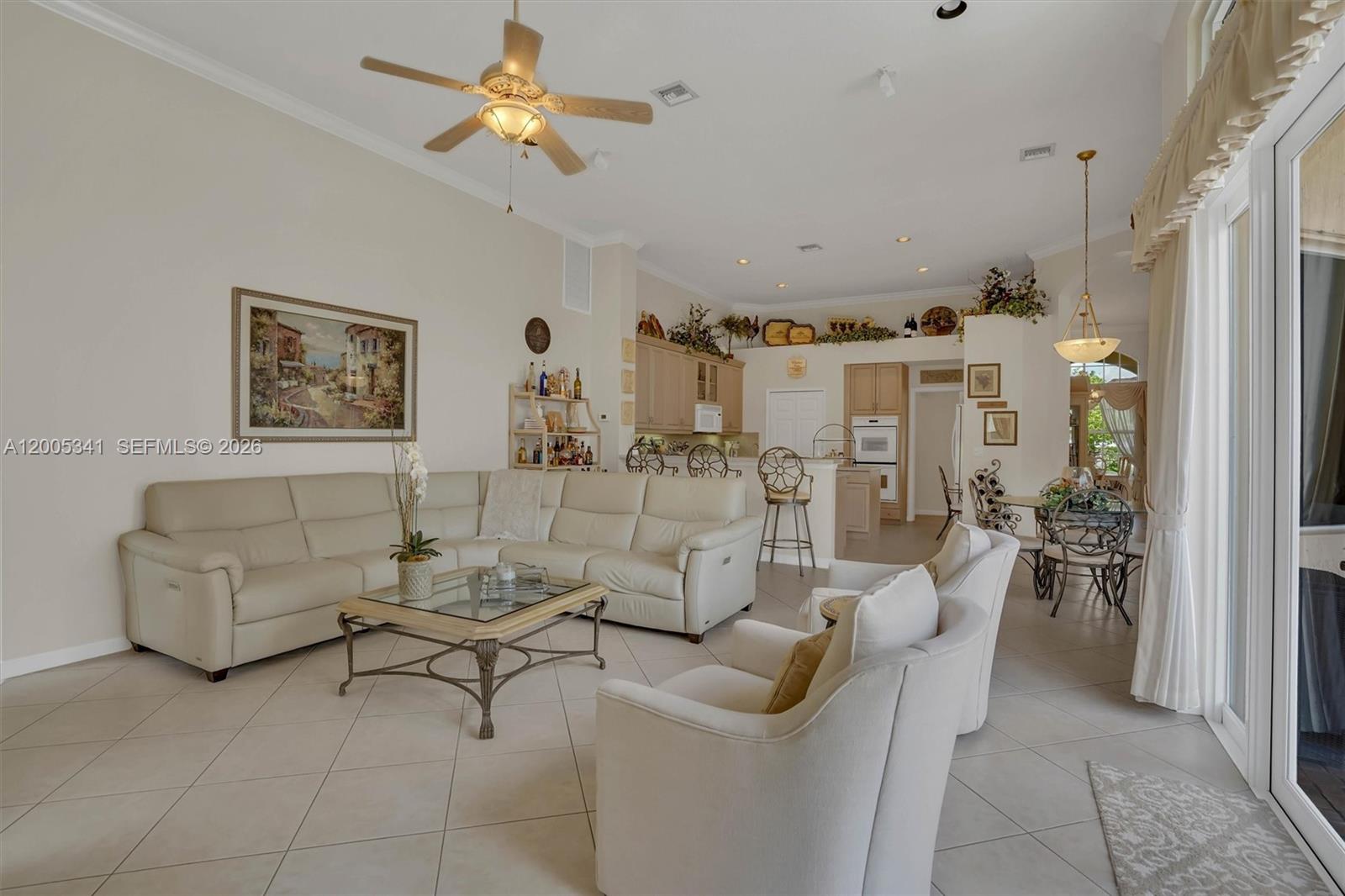 SUNSET LAKES PLAT ONE - Residential